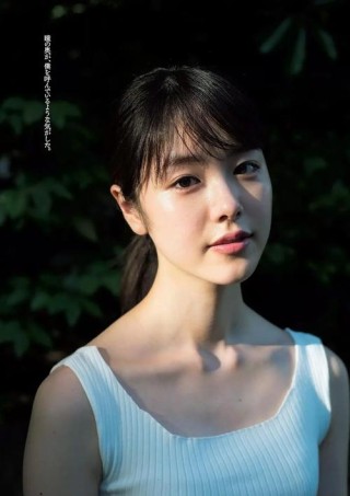 東出昌大傳聞中的出軌對象是“凪的新生活”裏備受注目的唐田英里佳，事務所回應了。