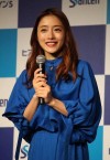 石原里美「深深地戀愛」反應不佳提前收官，傳或有望與前男友“山P”再合作。