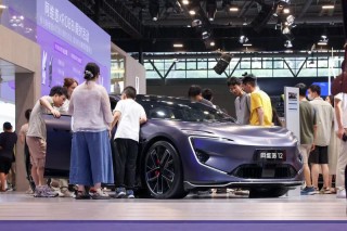 重庆车展专访：15万辆里程碑！揭秘阿维塔的高端破局之术