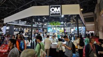 P&E2025奥之心展台 体验OM-3新机和二代100-400mm镜头
