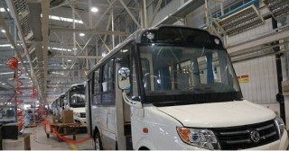 新能源汽车受地方企业追捧 云南丽江订购50辆新能源电动公交车