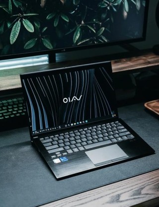 VAIO S13轻薄笔记本评测：重新搅动沉寂已久笔记本市场的高端产品