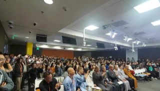 释永信访问Facebook母公司Mate，打造AI禅宗？