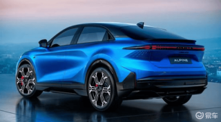 Alpine A390官图发布 标配三电机动力系统