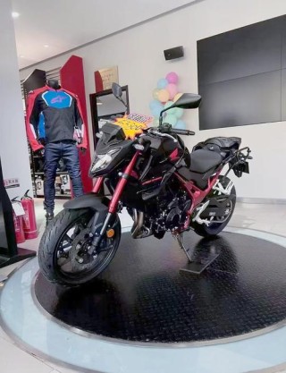 本田多款车型参加摩展 CB750 CL500上市