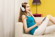 蓝牙耳机连不上？Win10系统电脑无法连接蓝牙耳机的完美解决方法
