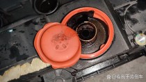 机油烧干后自动熄火会拉缸吗？机油烧干了可以直接加吗