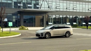 理想i8将于7月29日正式发布 定位家庭六座纯电SUV