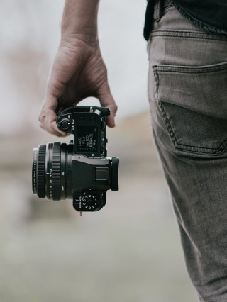 富士胶片发布 全新无反中画幅数码相机FUJIFILM GFX100S
