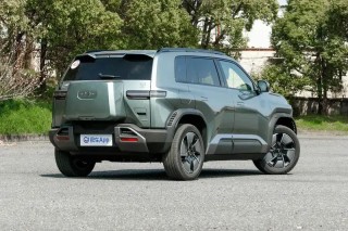 方程豹钛3后驱版将于5月20日交付 售13.38万元起