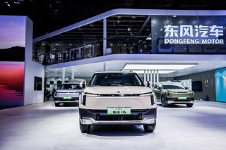 天元智能国民第一车 东风纳米06亮相上海车展