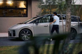 理想i8将于7月17日开启预订 定位家庭六座纯电SUV