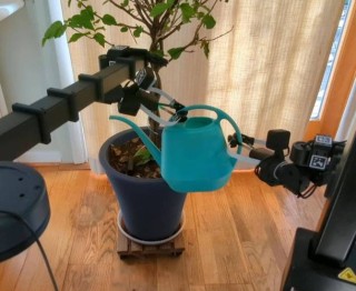 Hello Robot宣布推出轻量级、功能强大的家用机械手臂Stretch 3