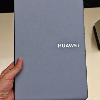 华为将推出鸿蒙折叠电脑
