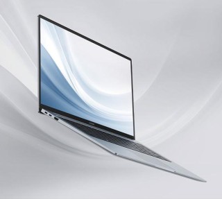 荣耀MagicBook Pro锐龙版京东热卖：35W高性能锐龙CPU 16.1英寸全面屏