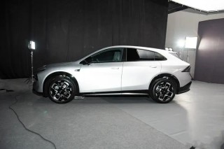 小鹏G7交付量突破10000台 售19.58万元起