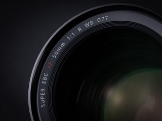 富士胶片推出富士龙XF50mmF1.0 R WR大光圈定焦镜头