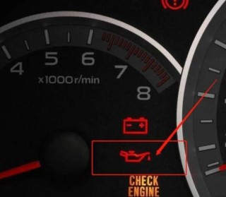 机油低于下限但没报警，机油在下限伤车吗