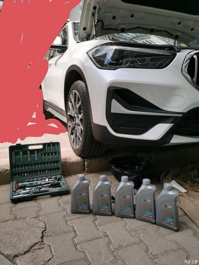 机油剩余多少必须更换，自己动手换机油