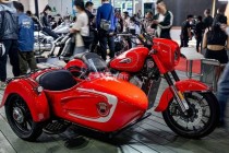 多款大排量巡航发布 摩疆新品亮相摩展