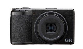 关于正在研发的高端便携数码相机「RICOH GR IV」