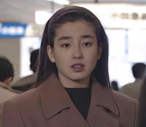 「派遣女王」篠原涼子與家人分居中！事務所證實背後的溫暖原因。