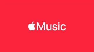 苹果因防水问题被罚1000万欧元 Apple Store零售店logo换成红色