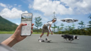 DJI 大疆正式发布掌上 Vlog 无人机DJI Neo