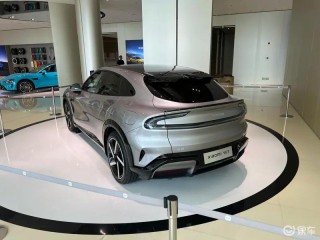 小米YU7新车色曝光 将于月底上市