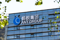 独家｜蚂蚁集团副总裁、前百灵大模型一号位徐鹏离职