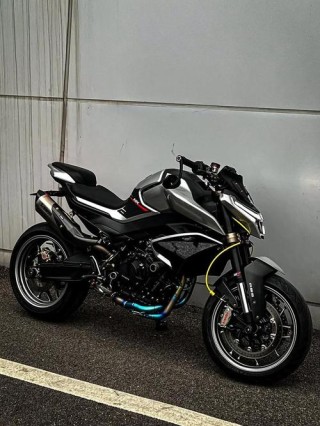 KTM浓度过高！ 体验春风800NK工程样车