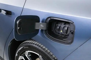 东风日产N7交付量突破10000台 售11.99万元起