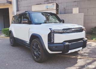 iCAR X3申报图 延续方盒子设计