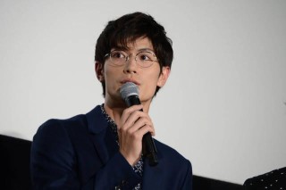 劍術師父難掩不捨，透露三浦春馬逝世8天前仍掛心事務所後輩吉澤亮～