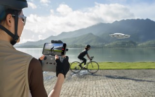DJI 大疆正式发布掌上 Vlog 无人机DJI Neo