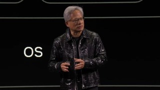 NVIDIA CEO 黄仁勋在美国和中国推广 AI