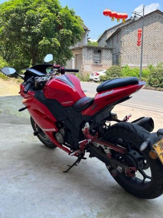 试过就上头 2022年编辑最喜欢的摩托车