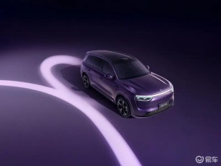 问界M8纯电版开启预订 预售价37.8万元起