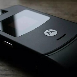摩托罗拉edge轻奢版评测：实用为主 情怀为辅