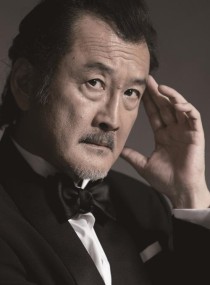 吉田鋼太郎62歲當爸～ 與小22歲妻子明年春天迎來寶寶。