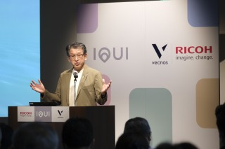 超轻便笔型全景相机“怡可拍”正式发售