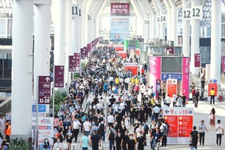 CHINAPLAS 2023聚势创新 主动出击抢抓橡塑大市场新机遇