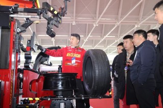 2025年AMR中国国际汽保汽配展即将揭幕，汇聚行业精英共谱汽车后市场创新篇章