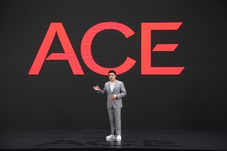 性能王牌一加 Ace正式发布，售价2499元起