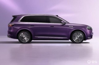 问界M8纯电版8小时小订突破10000台 预售价37.8万元起
