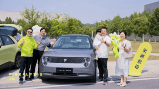 firefly萤火虫开启首批交付 售价11.98万元起