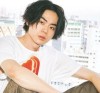休假也太短～ 菅田将晖重新投入工作，為新戲理寸頭～