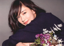 前男友承認隱婚且曾劈腿水川麻美。無辜捲入是非，網友表示同情。