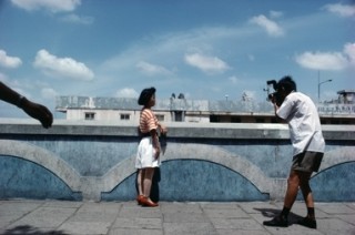 Fotografiska新展｜罗伯特·凡德·休斯特《上海：瞬间与永恒 1990-1993》 ... ... ...