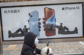 Ai Pin的疑问：新一代的iPhone，还是Google Glass？